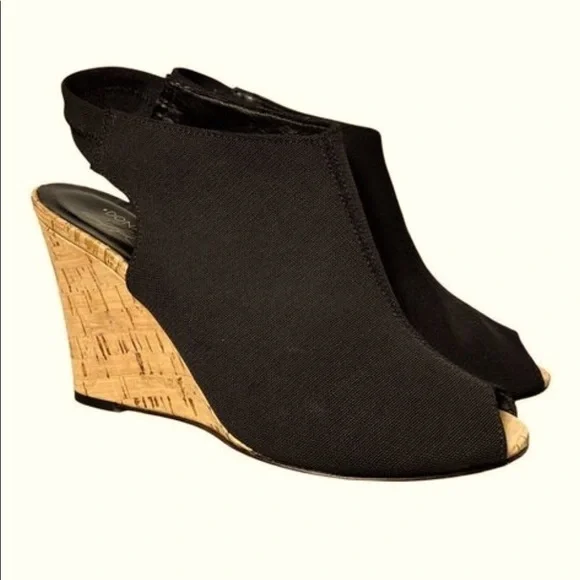 Donald J Pliner Black Mesh Cork Wedge Sandals - Picture 1 of 13